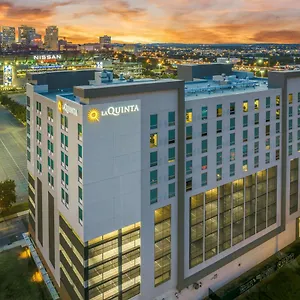 La Quinta & By Wyndham Downtown Stadium Stati Uniti